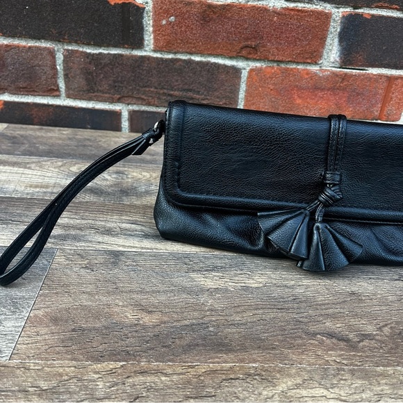 Simply Vera Wang Black Wristlet Clutch with Tassels - Picture 8 of 11